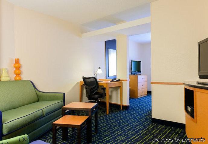 Fairfield Inn & Suites By Marriott Frederick Extérieur photo